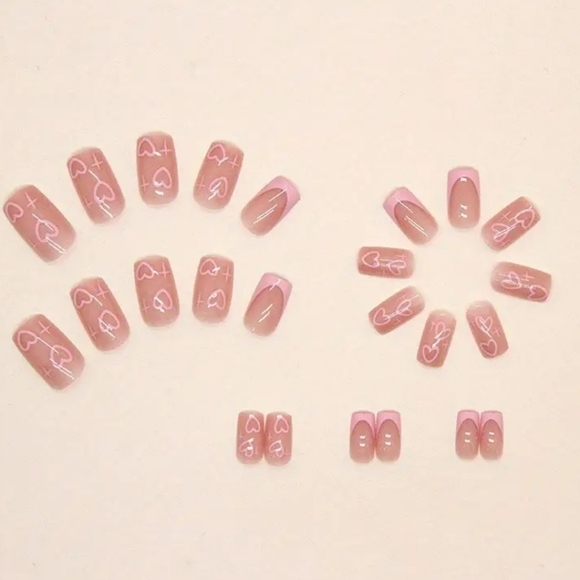 24 Pieces Fake Press On Nails - Picture 7 of 8